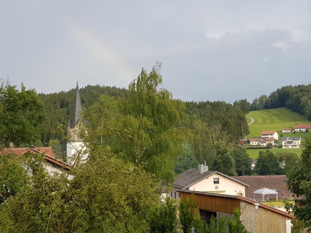 Ferienwohnung Am Kirchberg Achslach Dış mekan fotoğraf